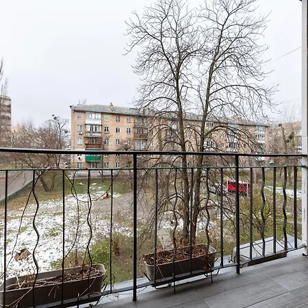 дарницька площа * Kyiv